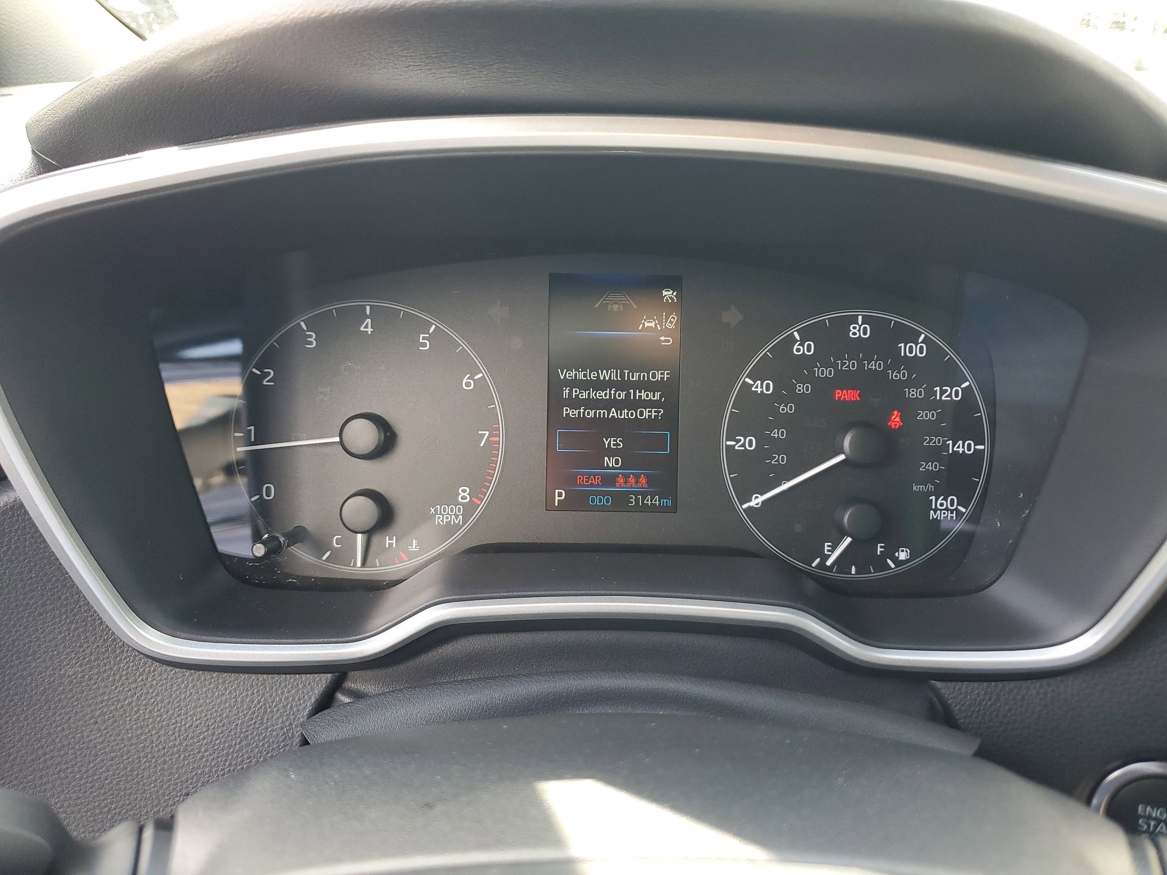 2025 Toyota Corolla Hatchback SE