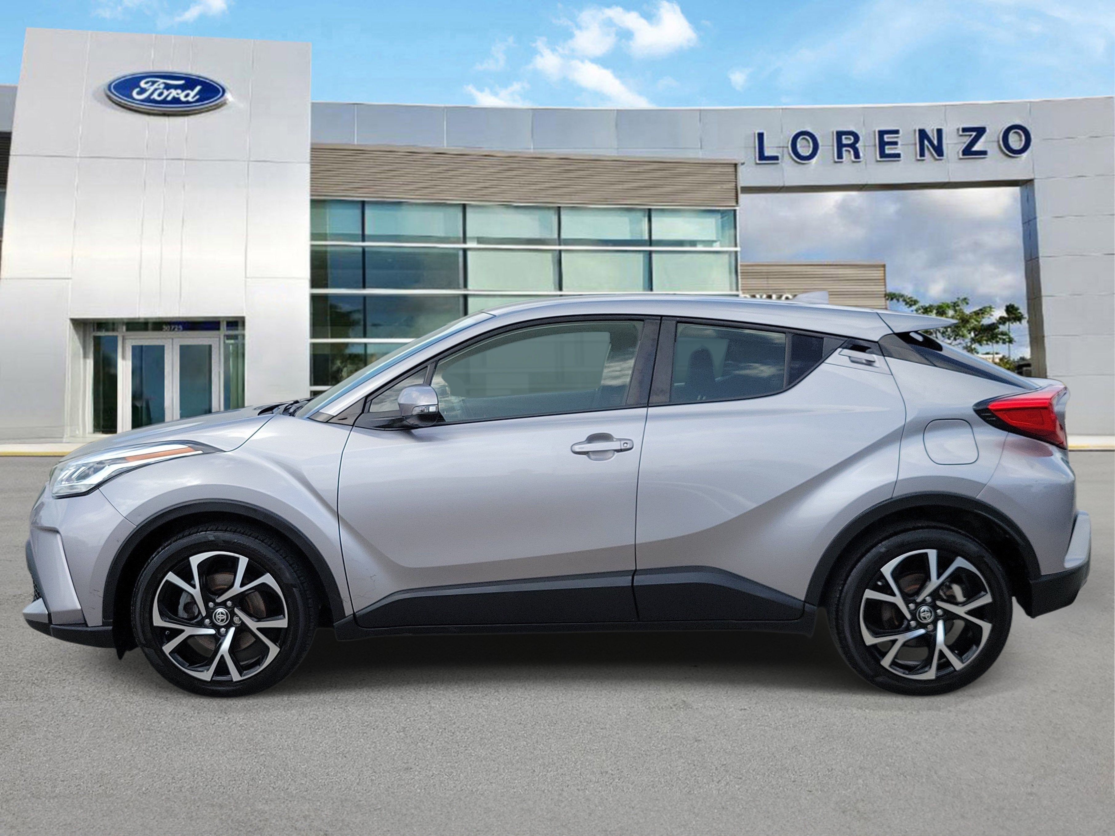 2020 Toyota C-HR XLE