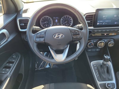 2022 Hyundai Venue SEL
