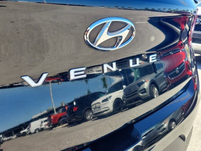 2022 Hyundai Venue SEL