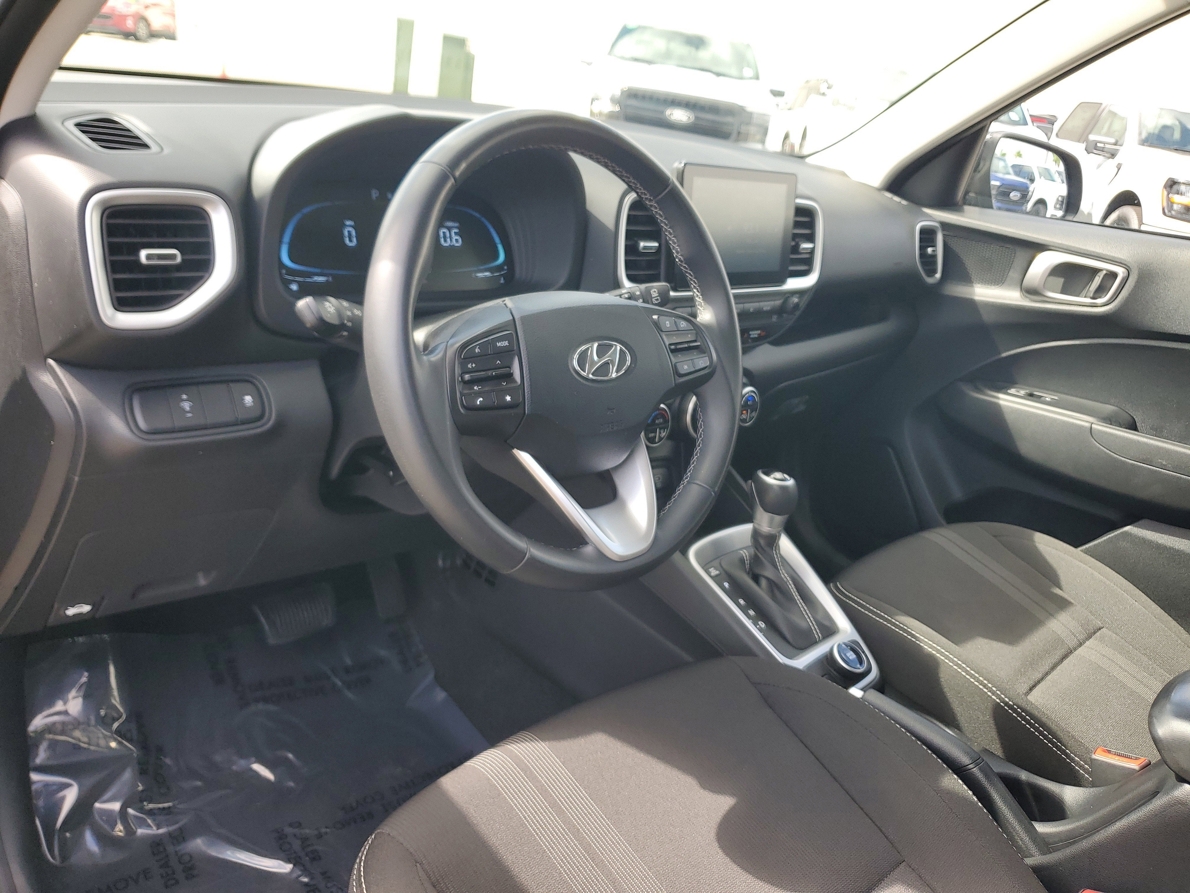 2024 Hyundai Venue SEL