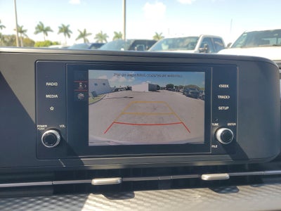 2023 Kia Carnival LX