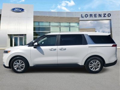 2023 Kia Carnival LX