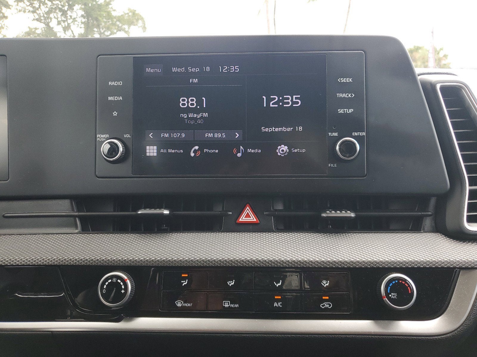 2023 Kia Sportage LX 4WD