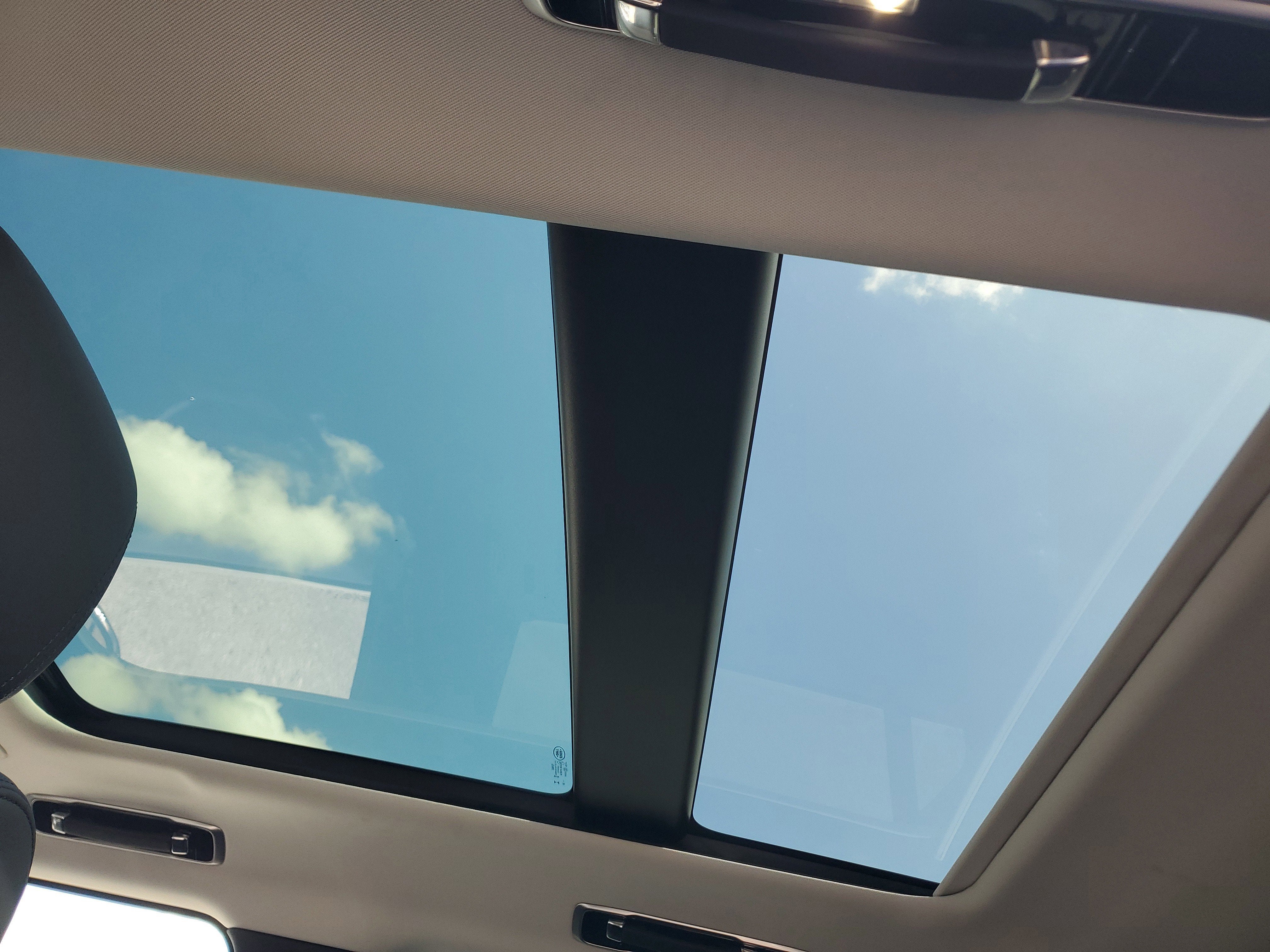 2024 Land Rover Range Rover Sport SE