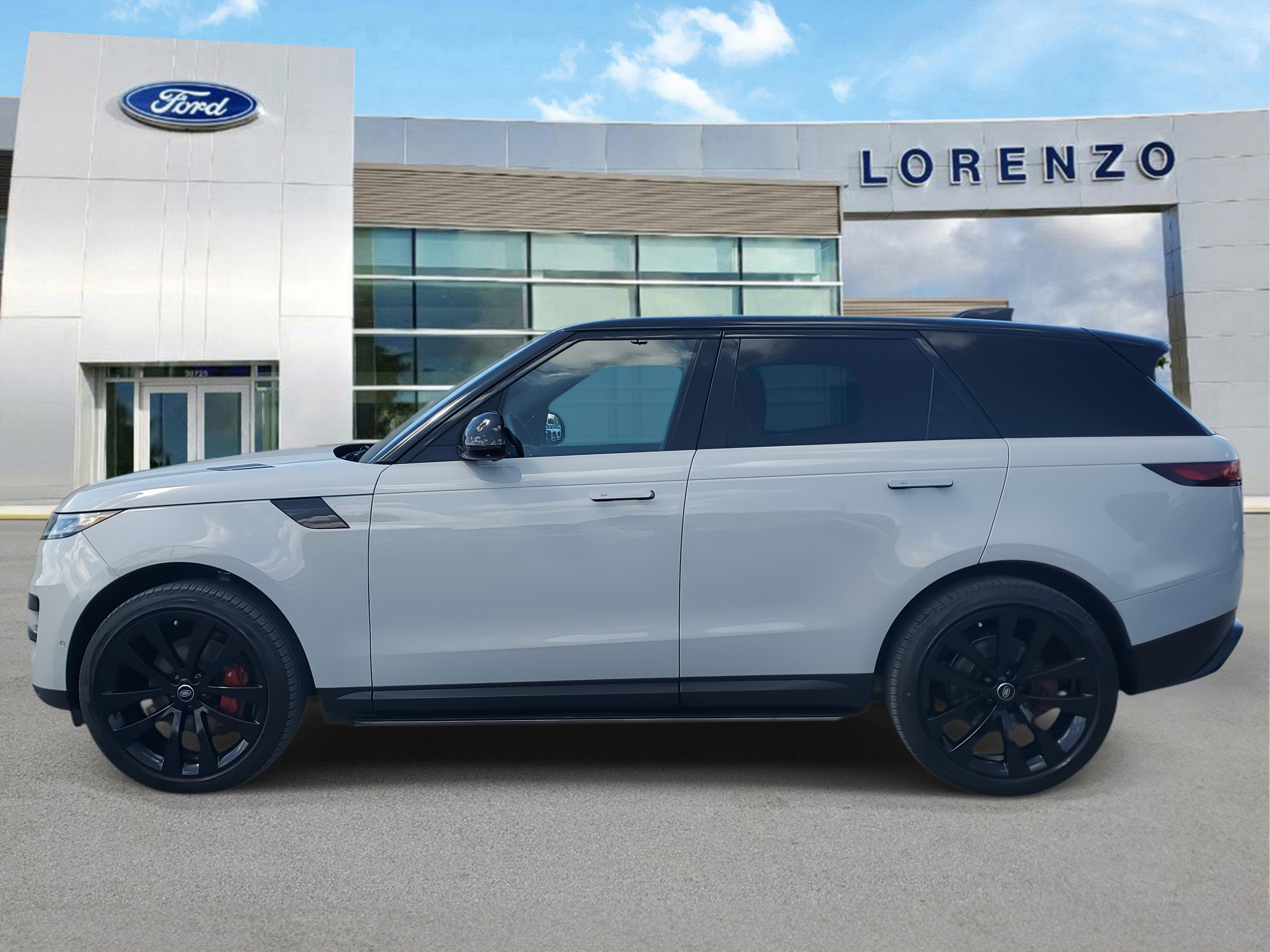 2024 Land Rover Range Rover Sport SE