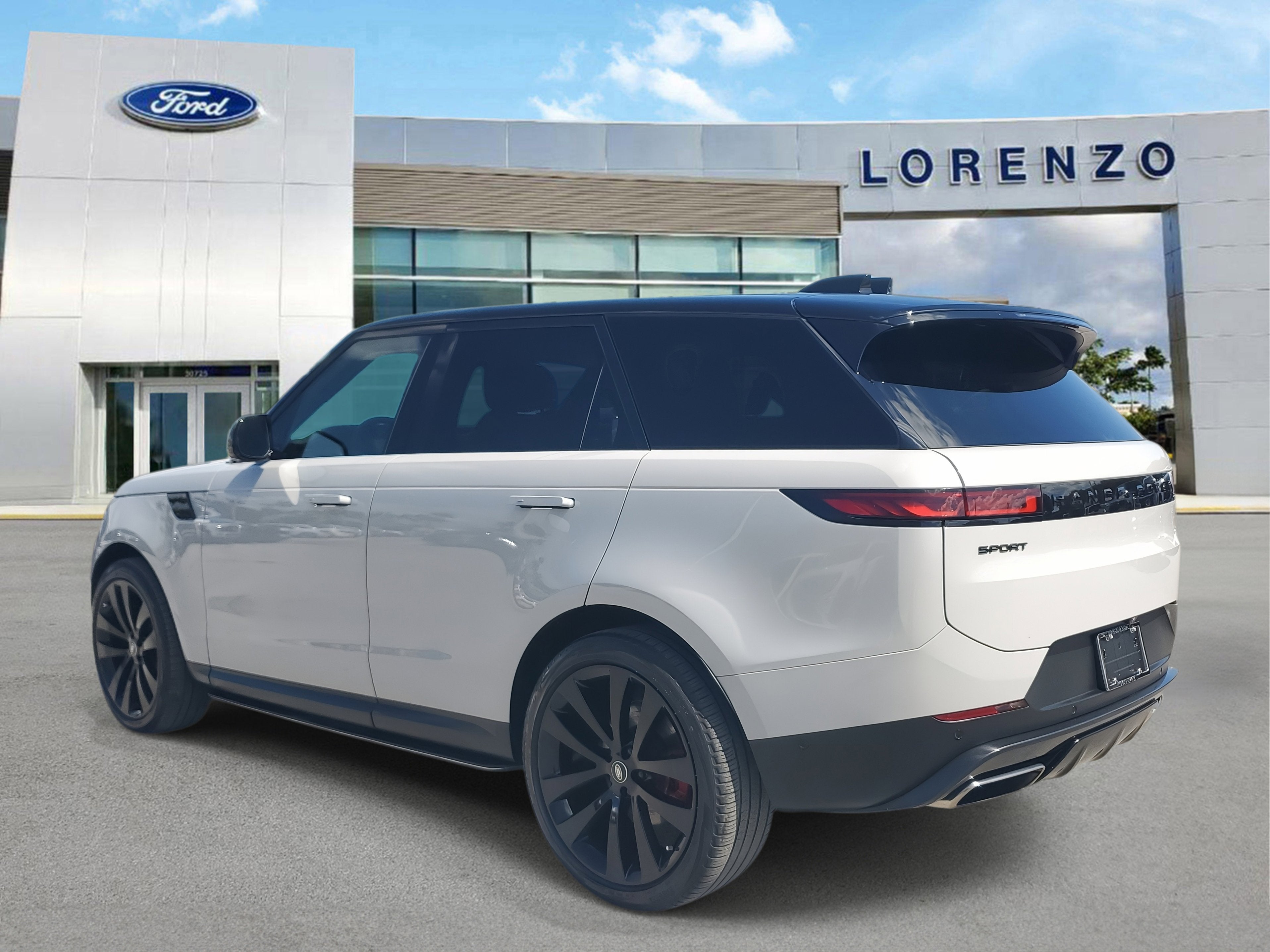 2024 Land Rover Range Rover Sport SE