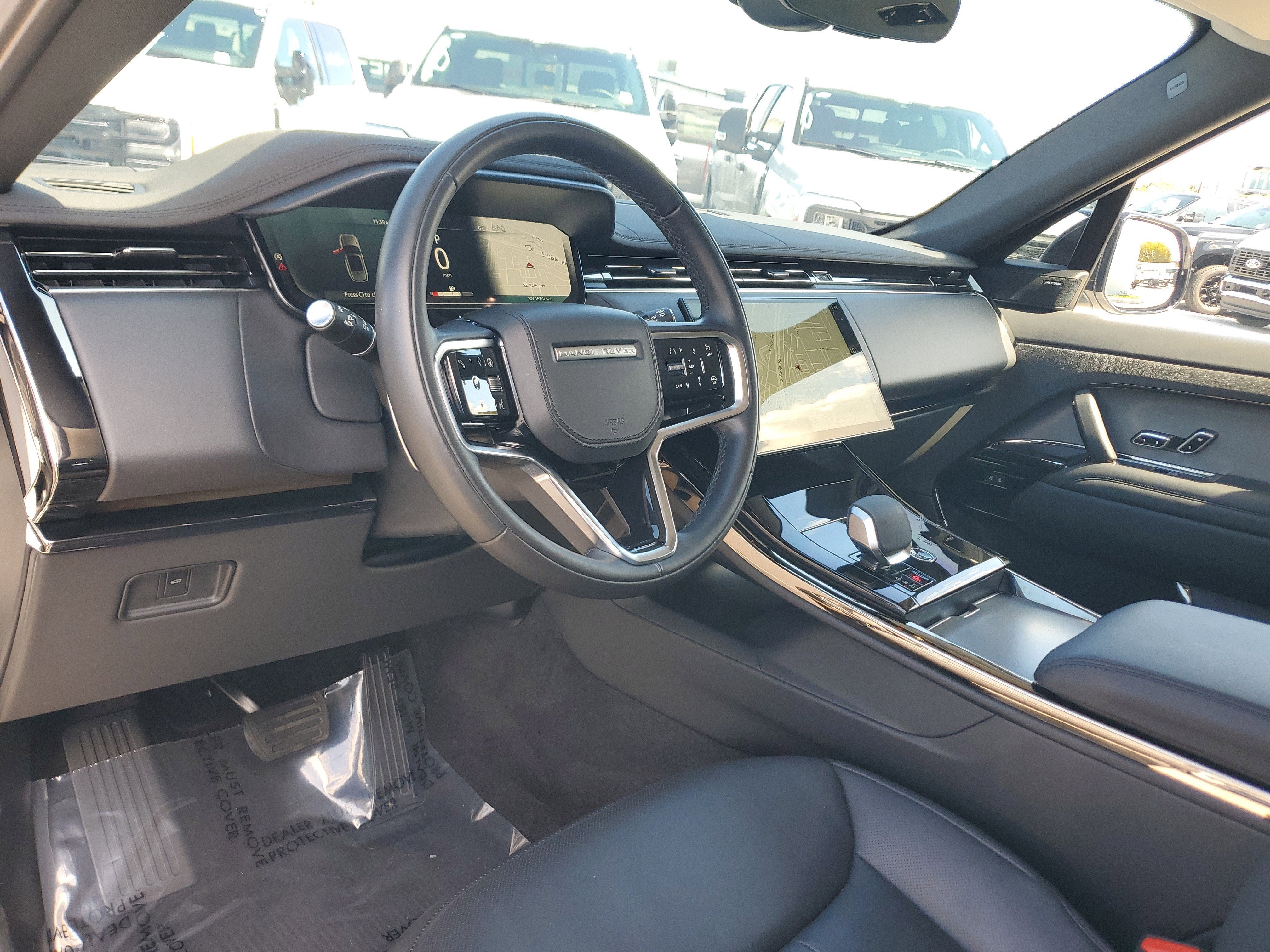 2024 Land Rover Range Rover Sport SE