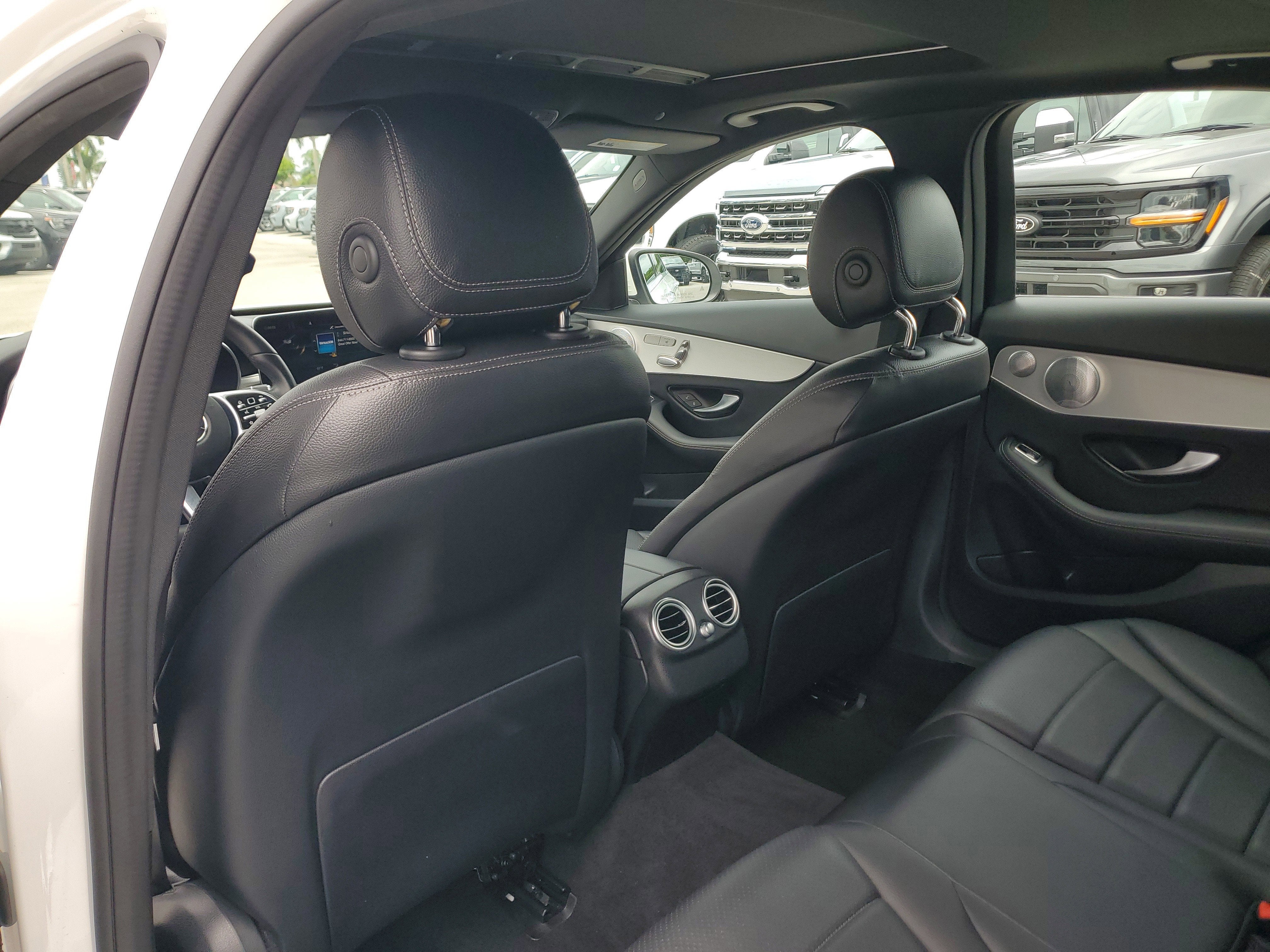 2021 Mercedes-Benz C-Class C 300