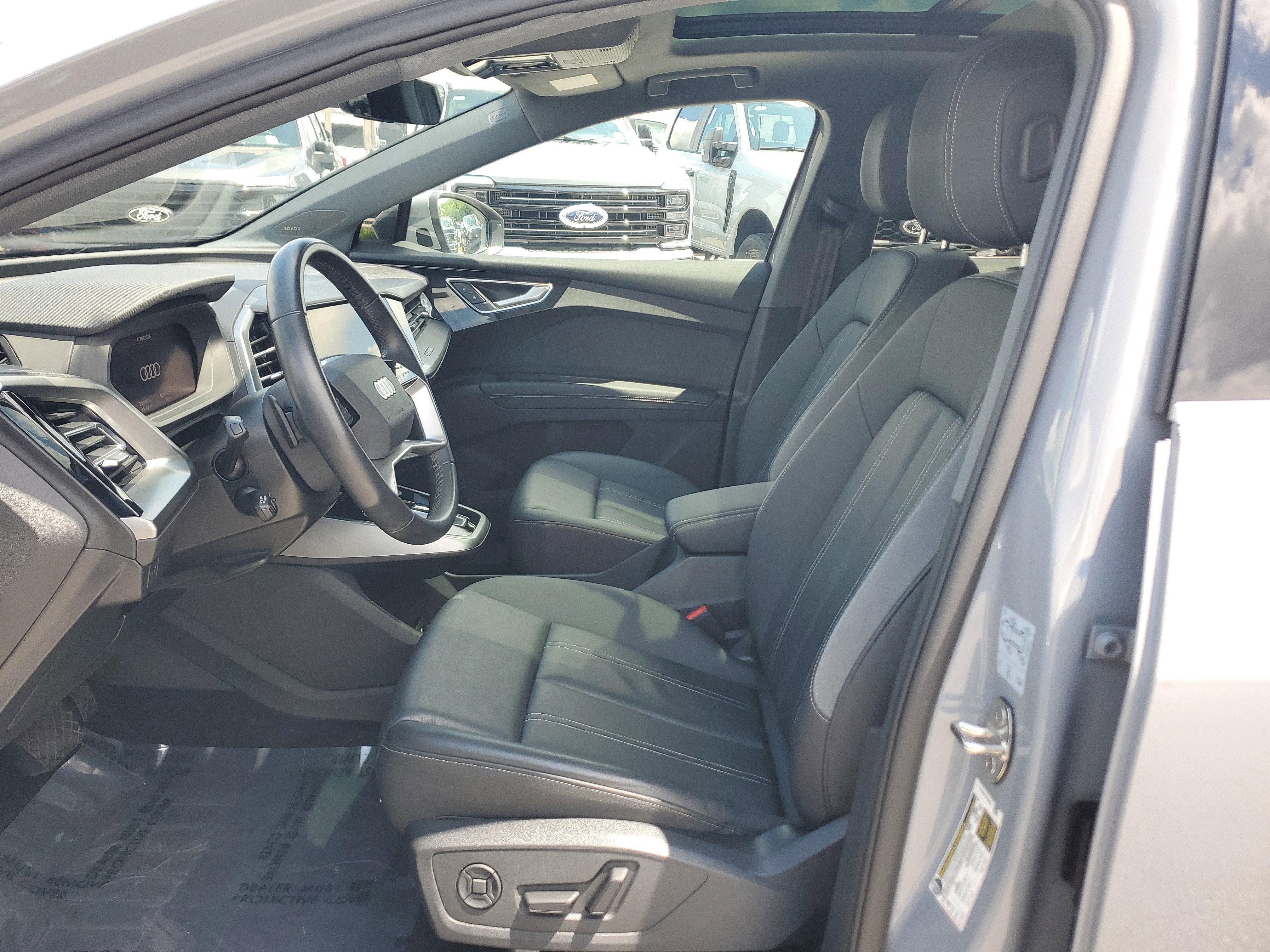 2024 Audi Q4 e-tron Premium Plus