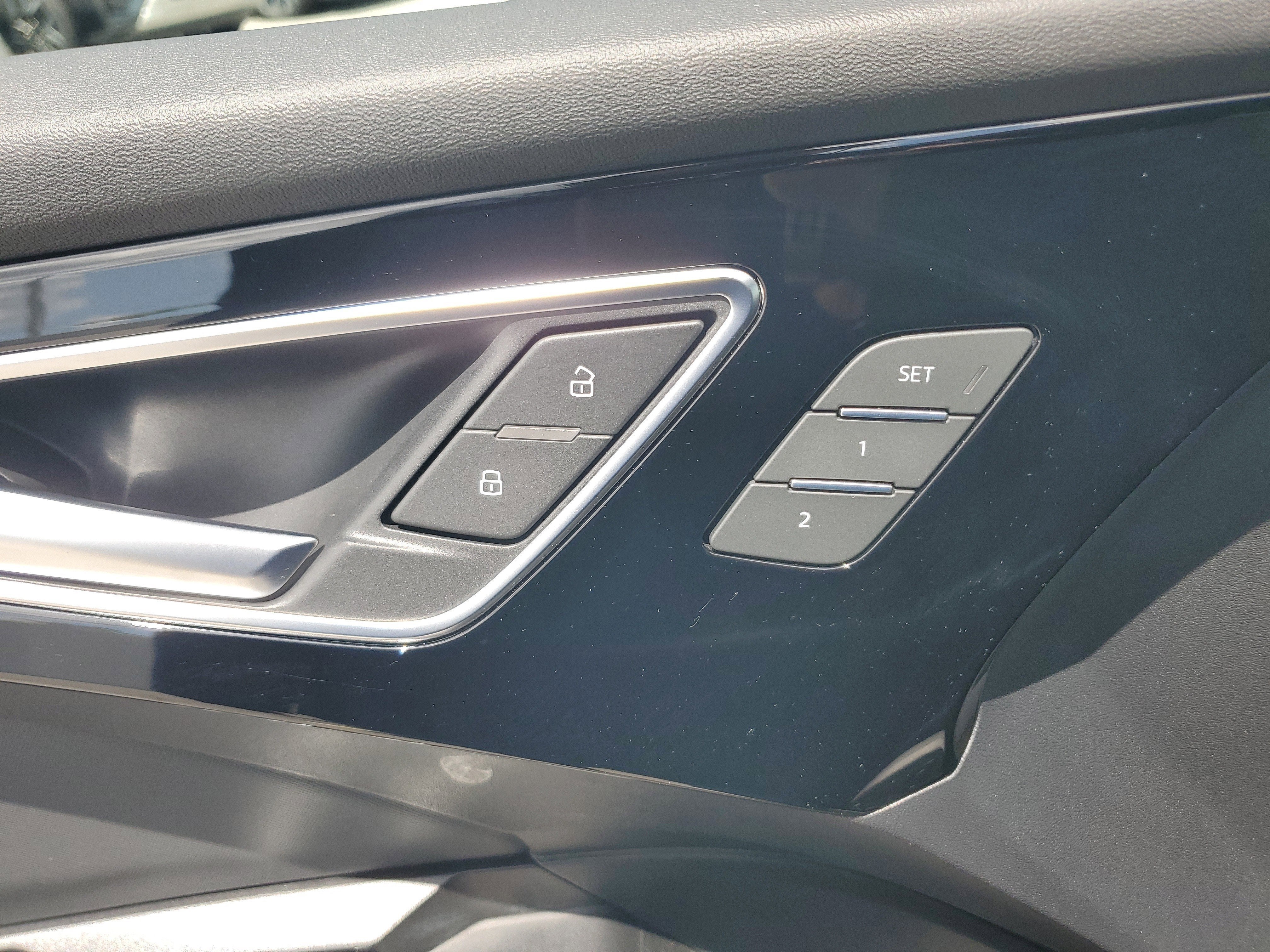2024 Audi Q4 e-tron Premium Plus