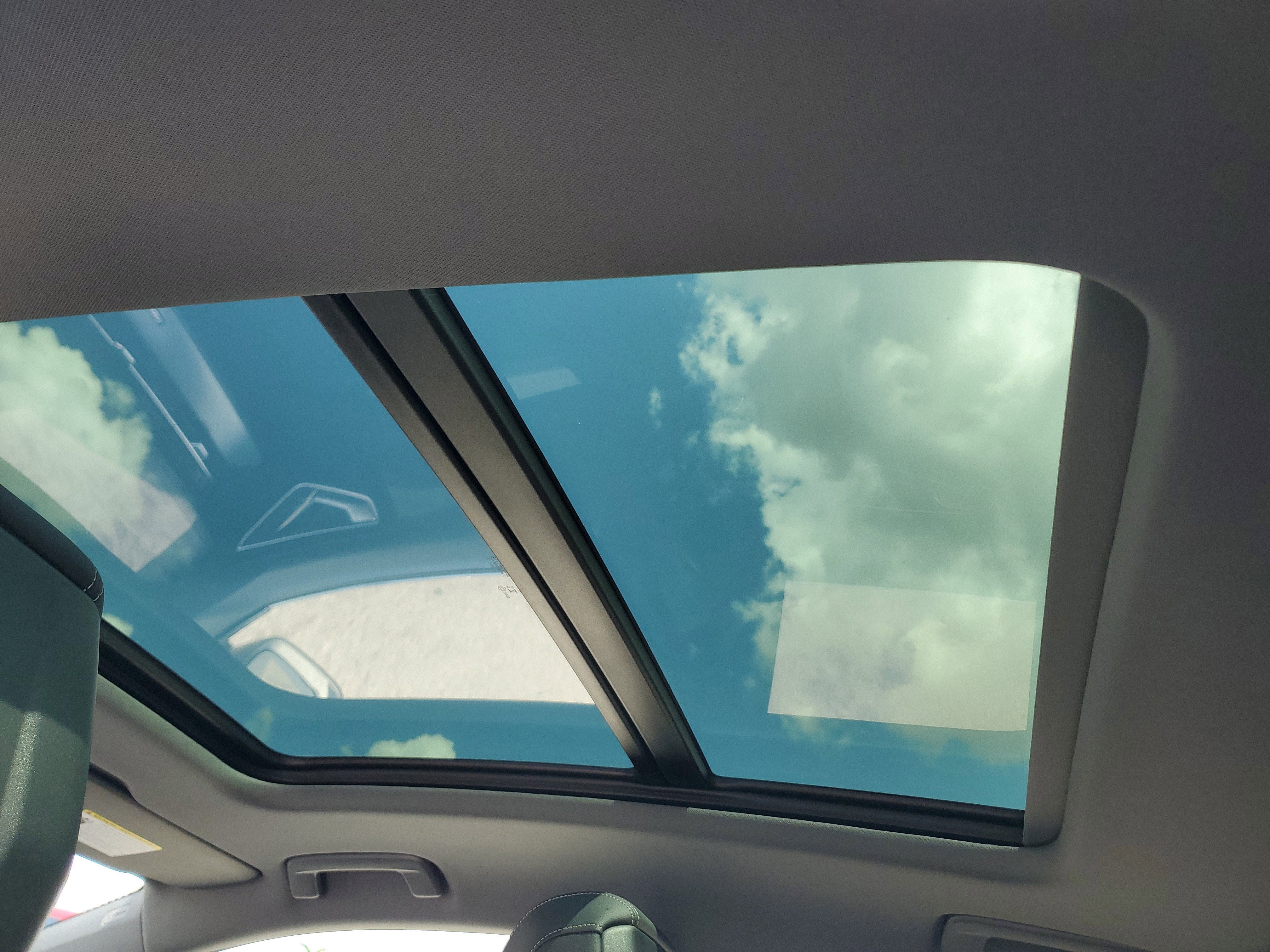 2024 Audi Q4 e-tron Premium Plus
