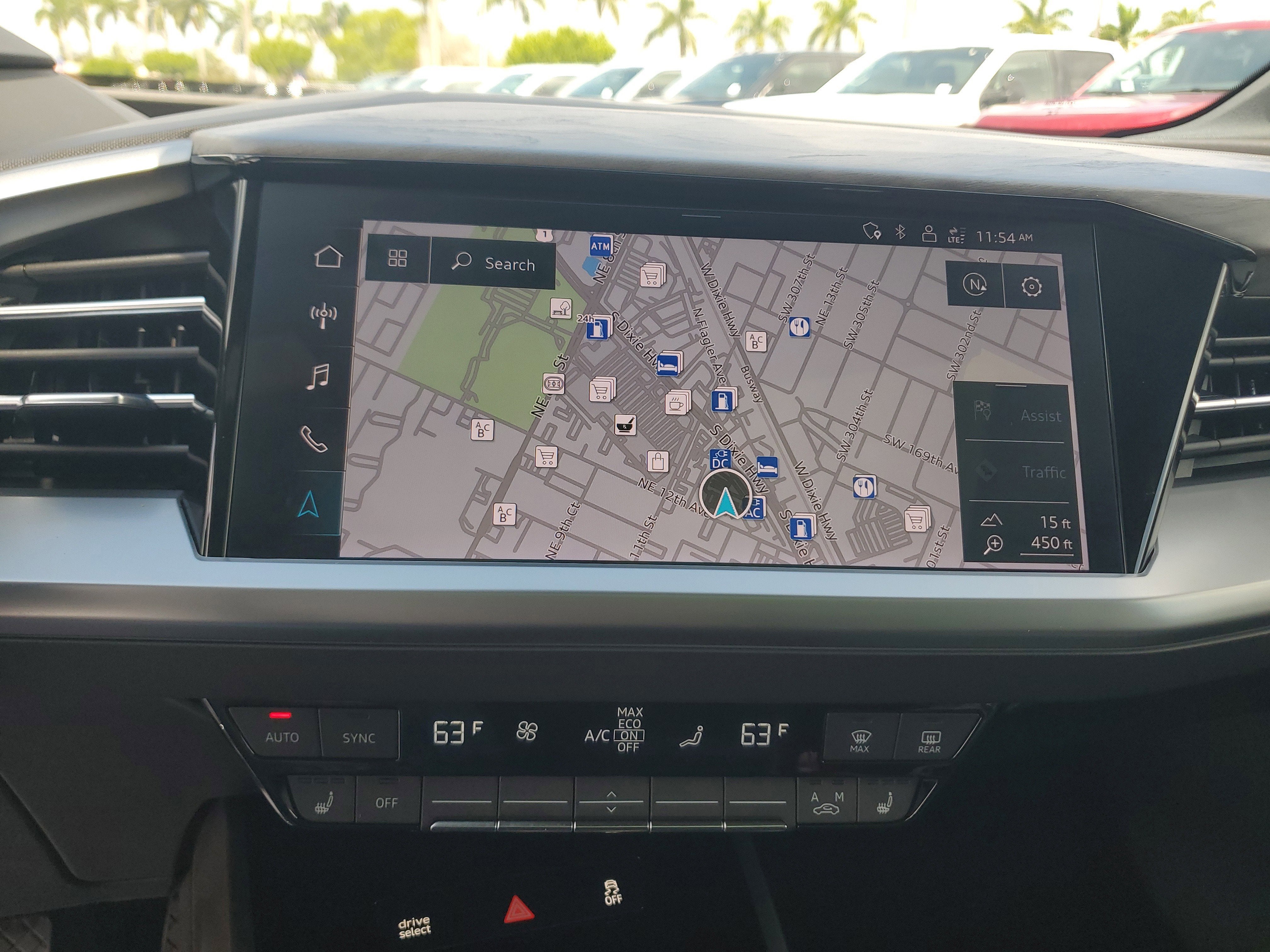 2024 Audi Q4 e-tron Premium Plus