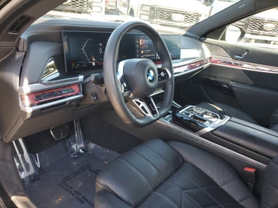 2024 BMW 7 Series 740i