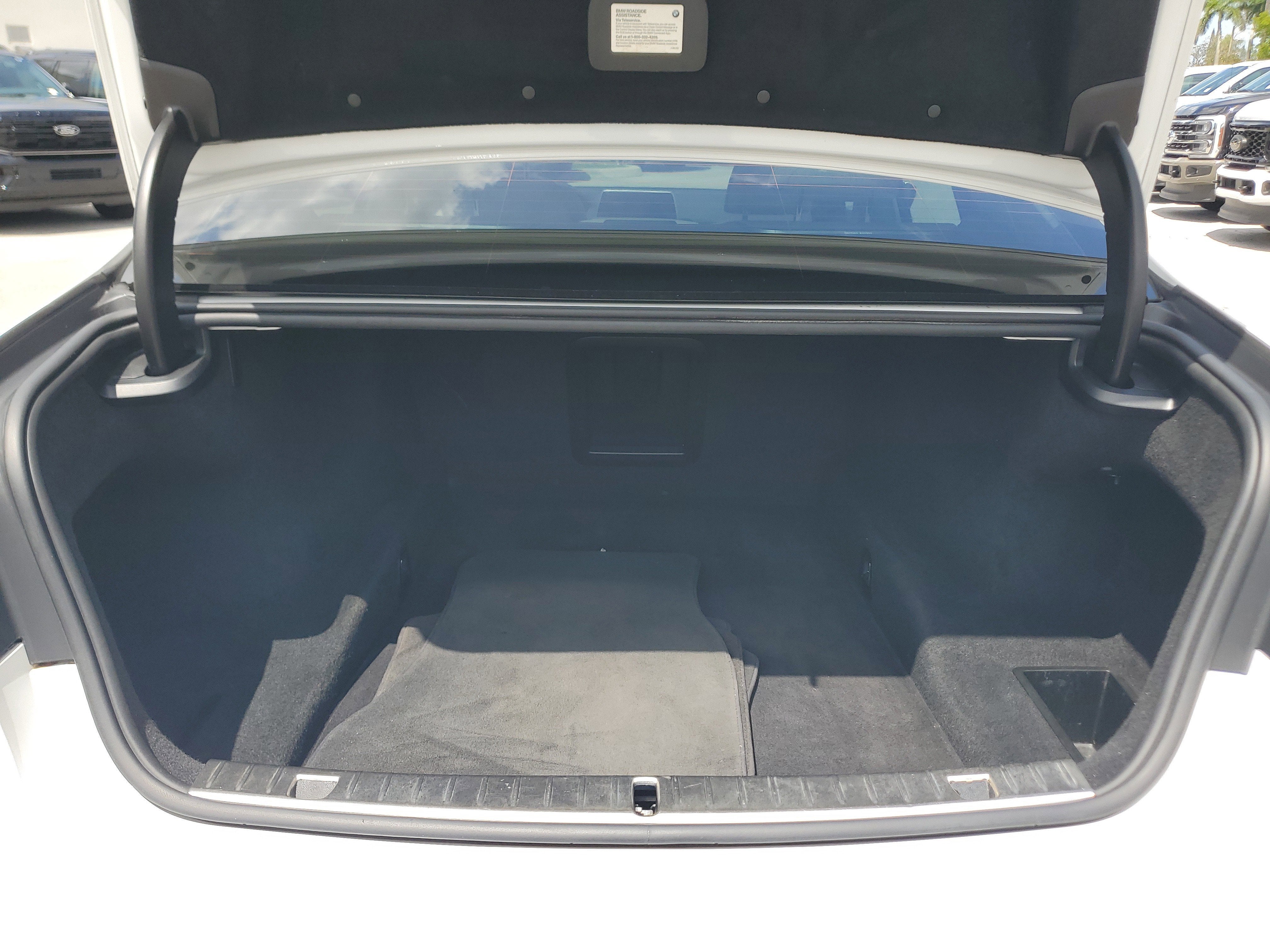 2022 BMW 7 Series 740i