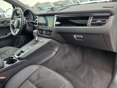 2021 Porsche Macan Base