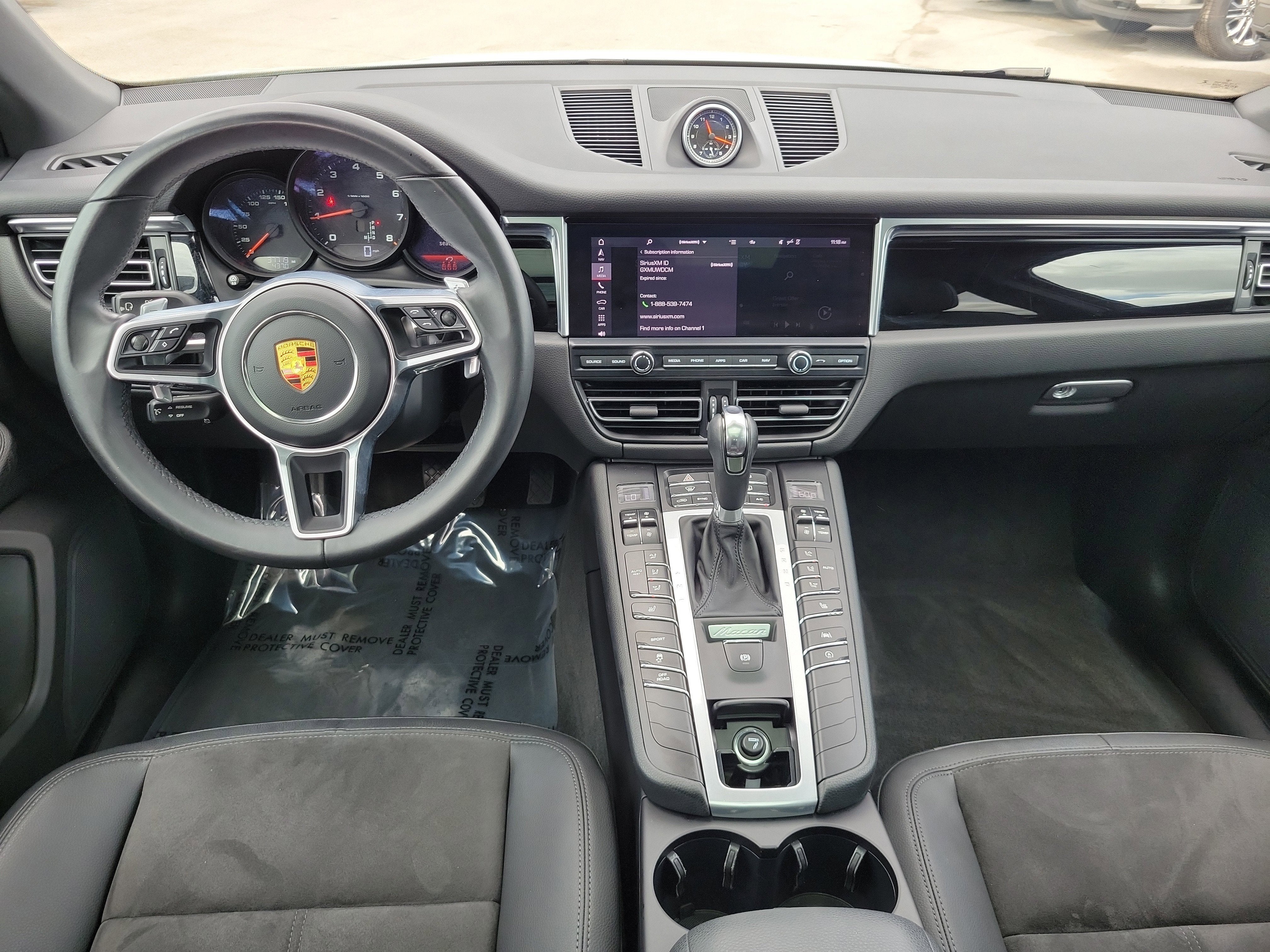 2021 Porsche Macan Base
