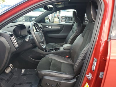 2021 Volvo XC40 P8 4WD