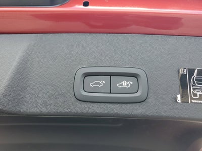 2021 Volvo XC40 P8 4WD