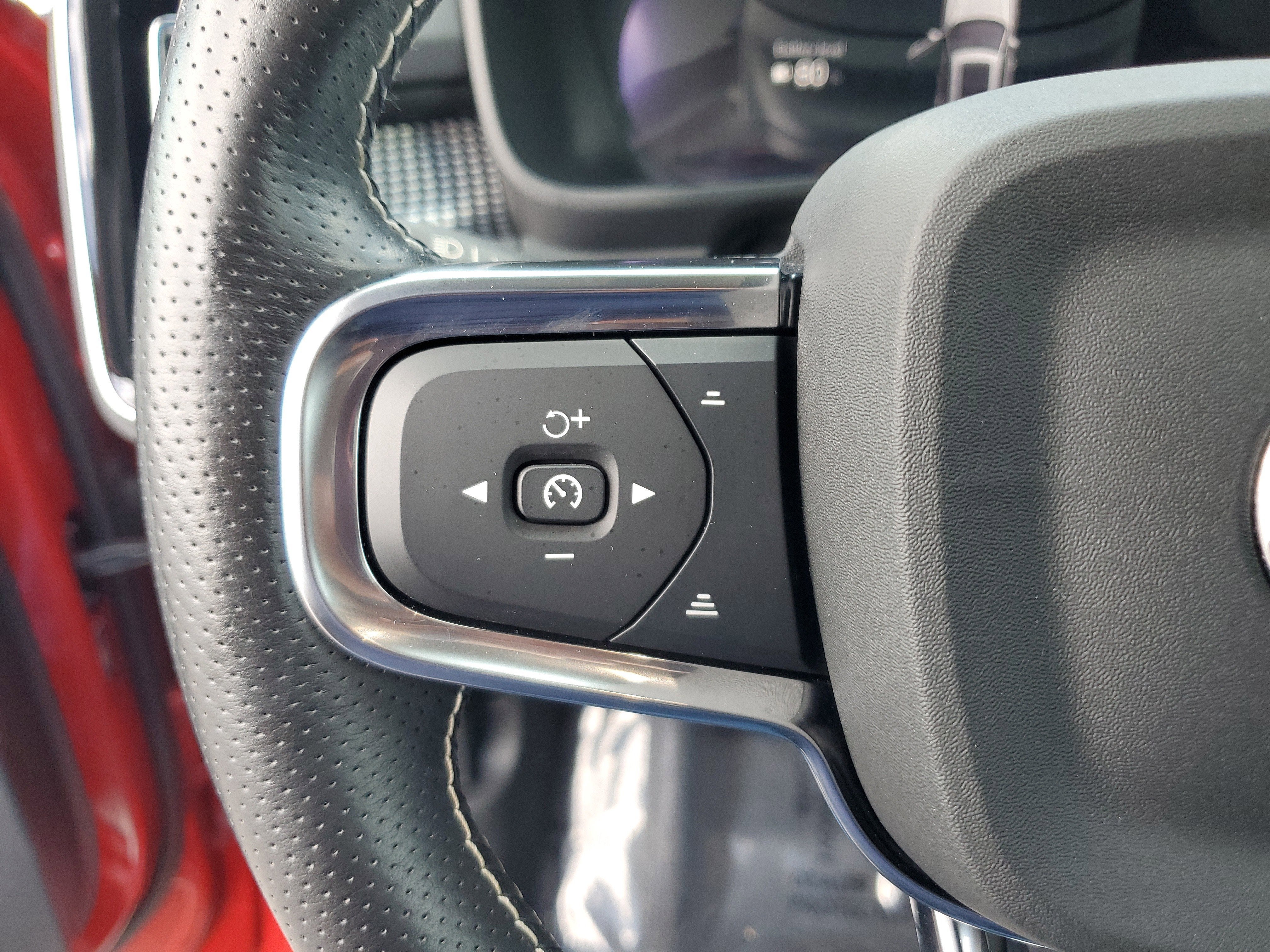 2021 Volvo XC40 P8 4WD