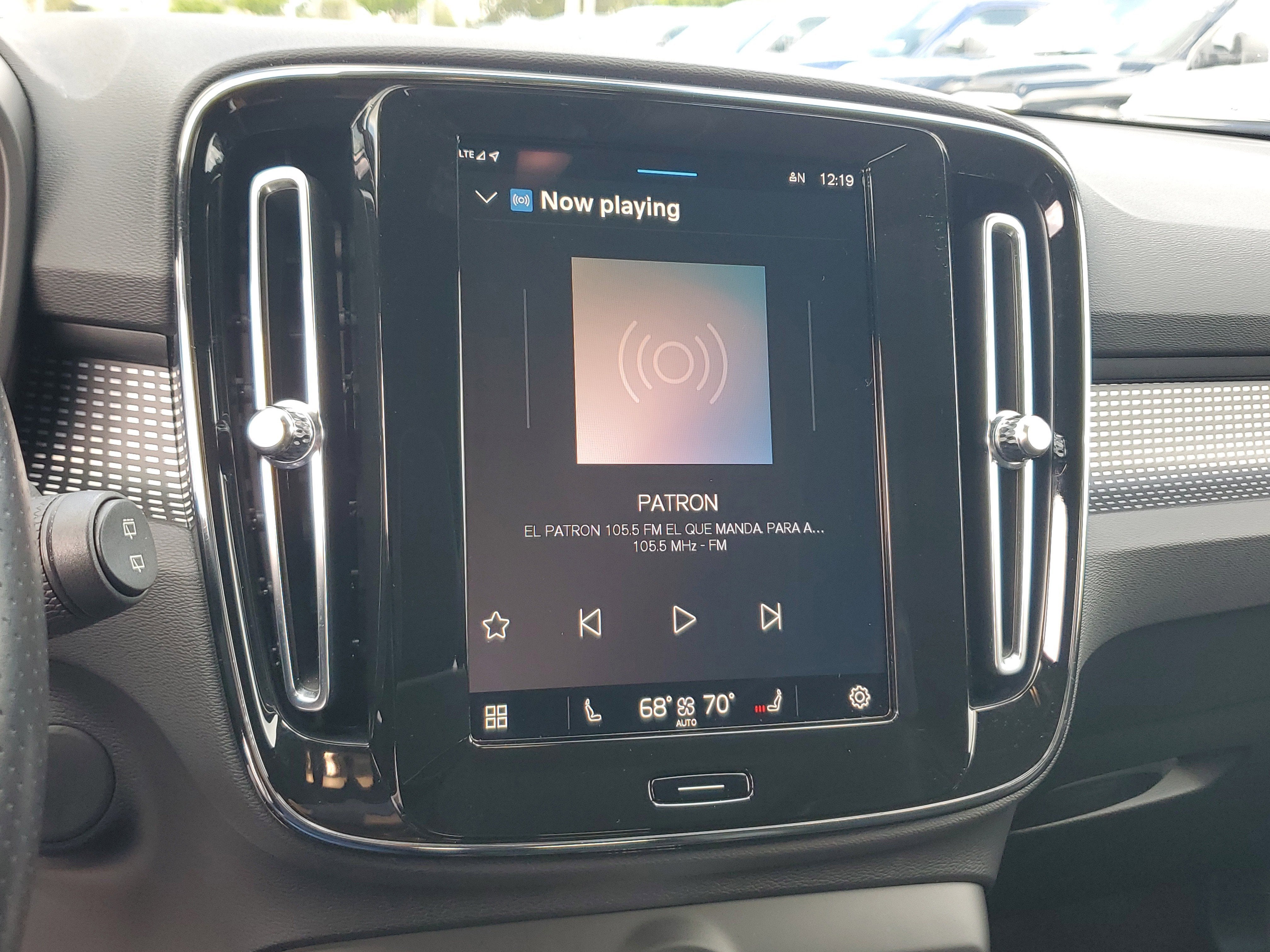 2021 Volvo XC40 P8 4WD