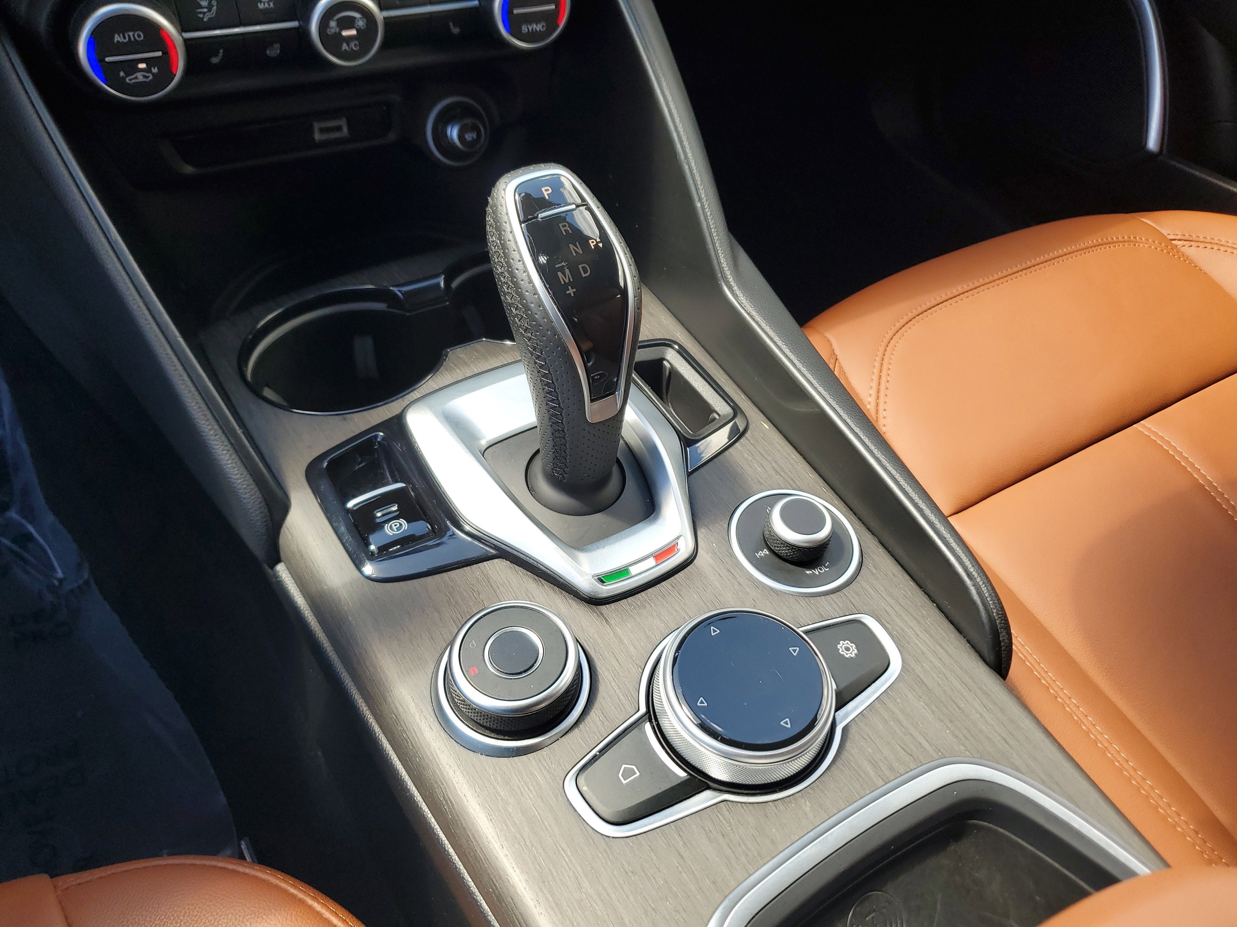 2022 Alfa Romeo Giulia Ti