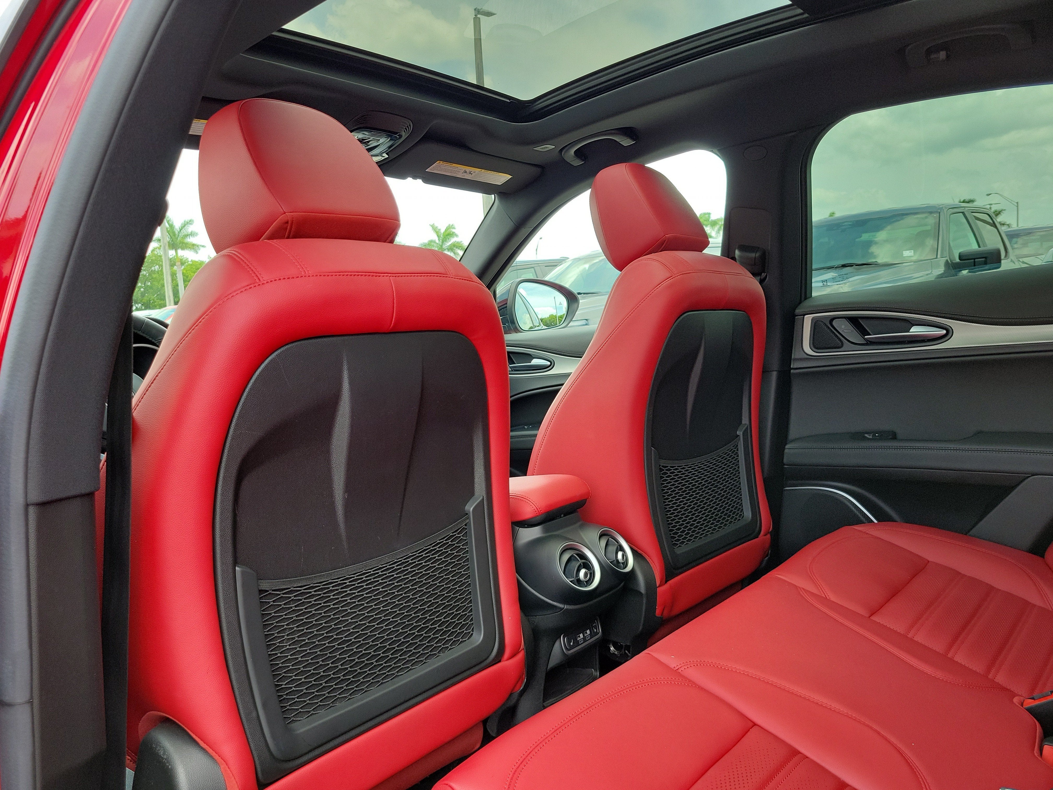 2022 Alfa Romeo Stelvio Veloce 4WD