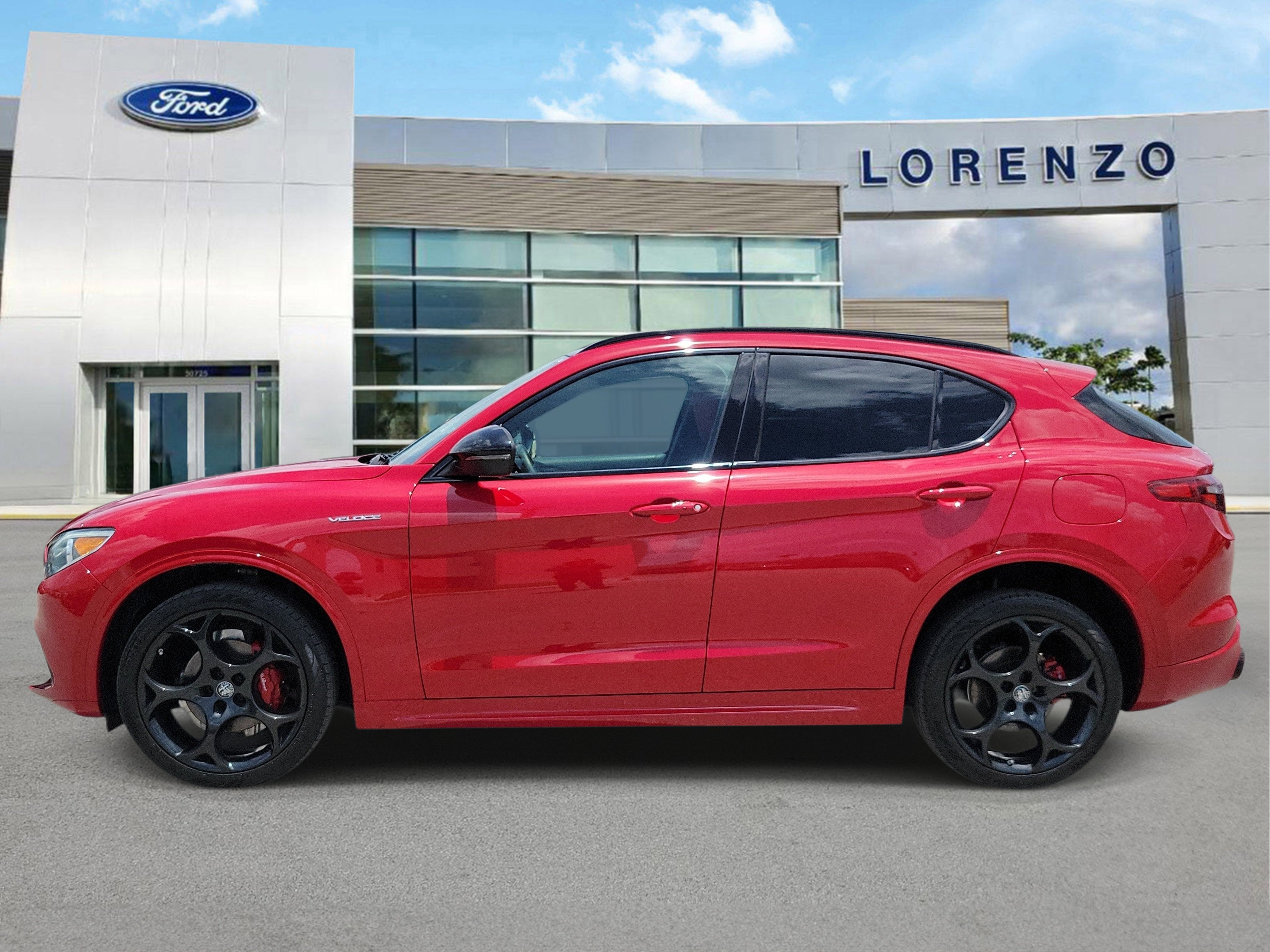 2022 Alfa Romeo Stelvio Veloce 4WD