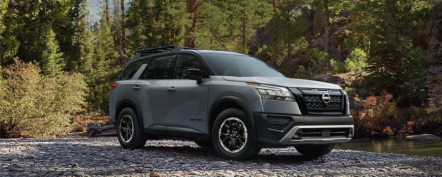 NISSAN Pathfinder Lorenzo Nissan in Homestead FL